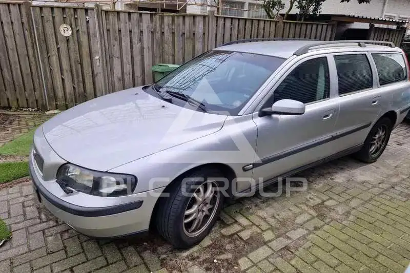 2003 Volvo V70