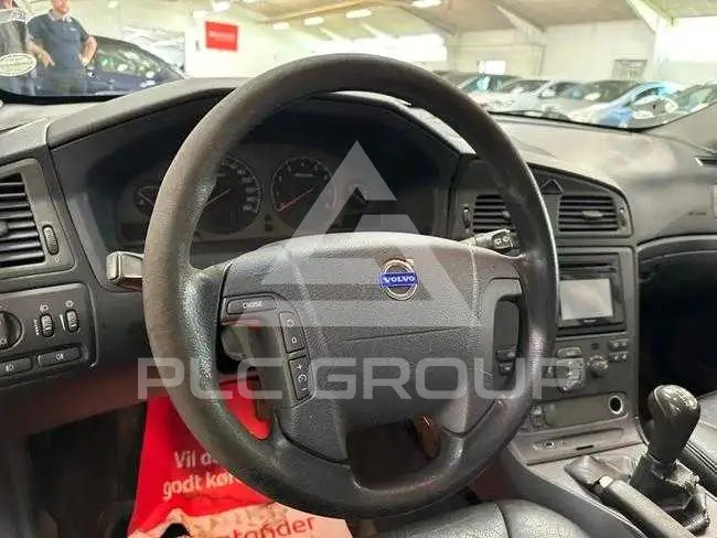 2003 Volvo V70