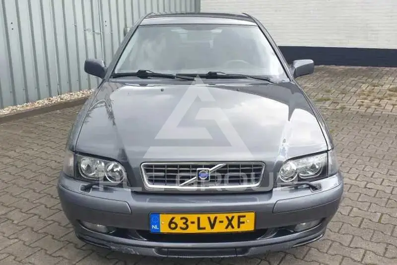 2003 Volvo S40