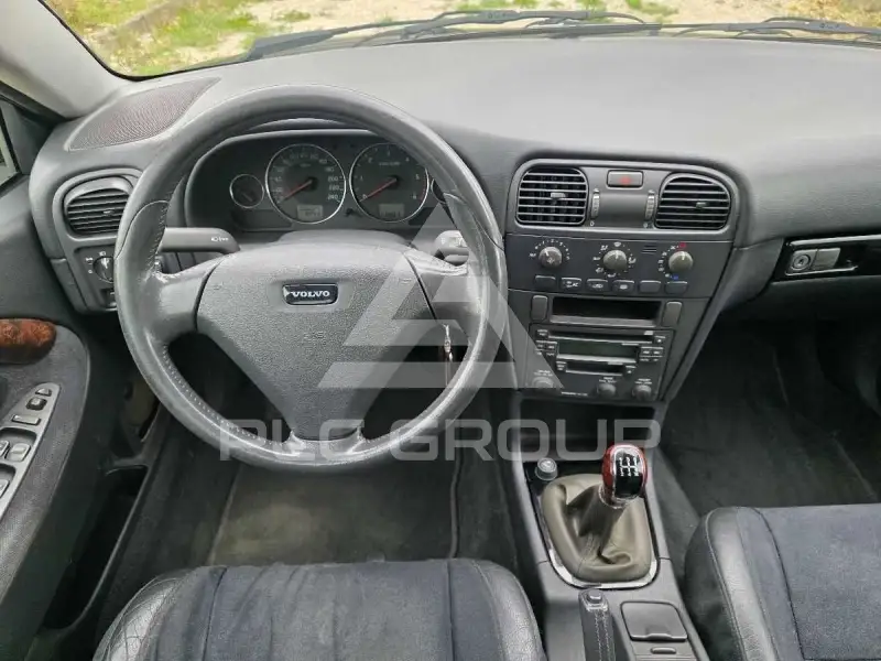 2003 Volvo V40