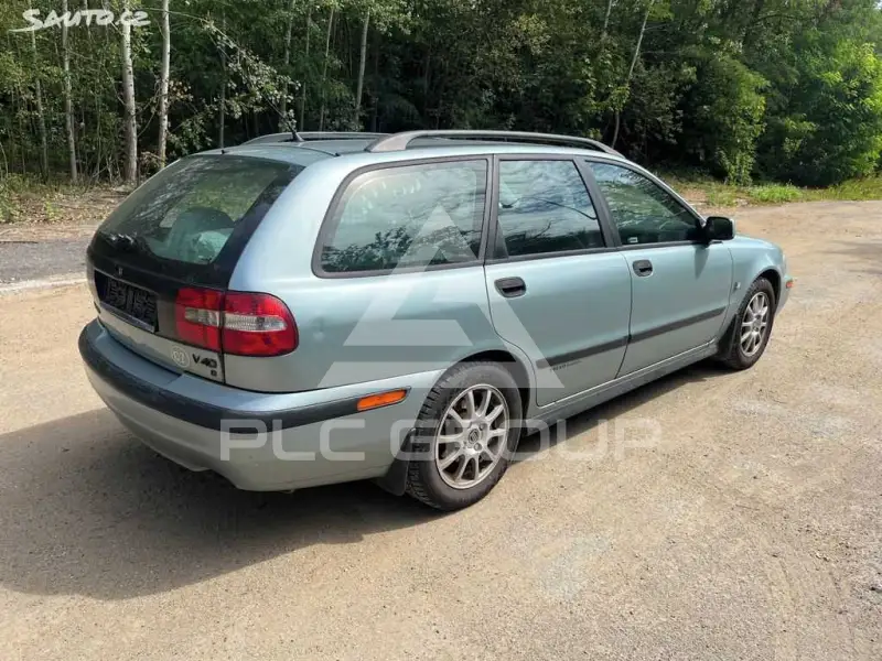2003 Volvo V40