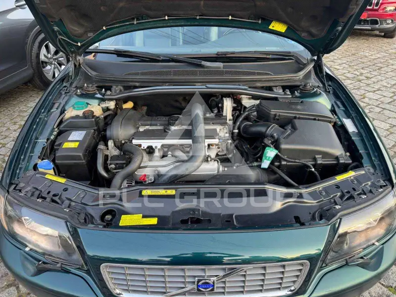 2003 Volvo S80