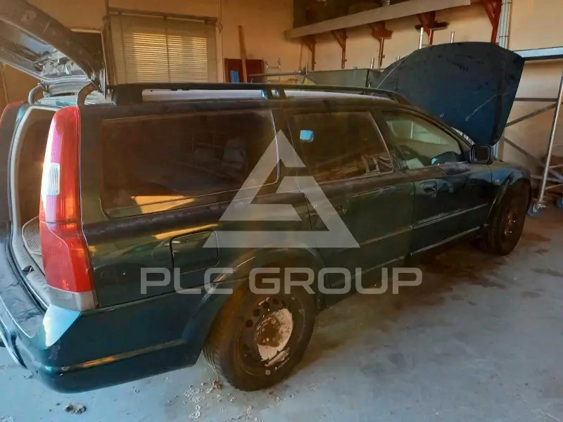 2003 Volvo XC70