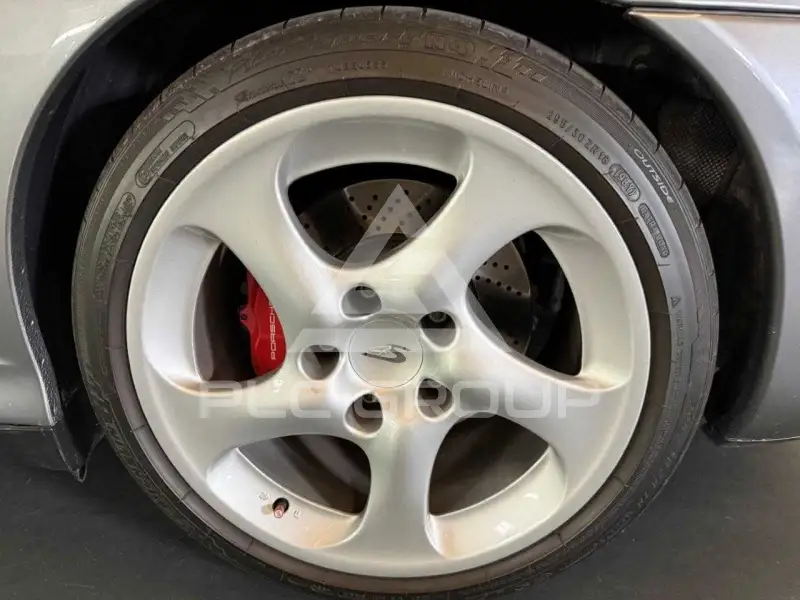 2003 Porsche 911
