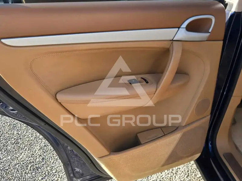 2003 Porsche Cayenne