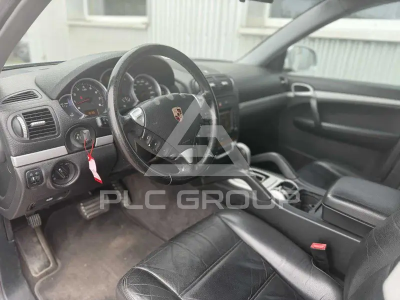 2003 Porsche Cayenne