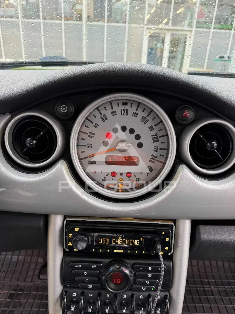 2003 Mini COOPER