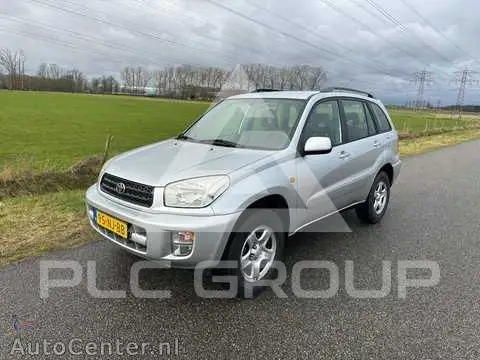 2003 Toyota RAV4