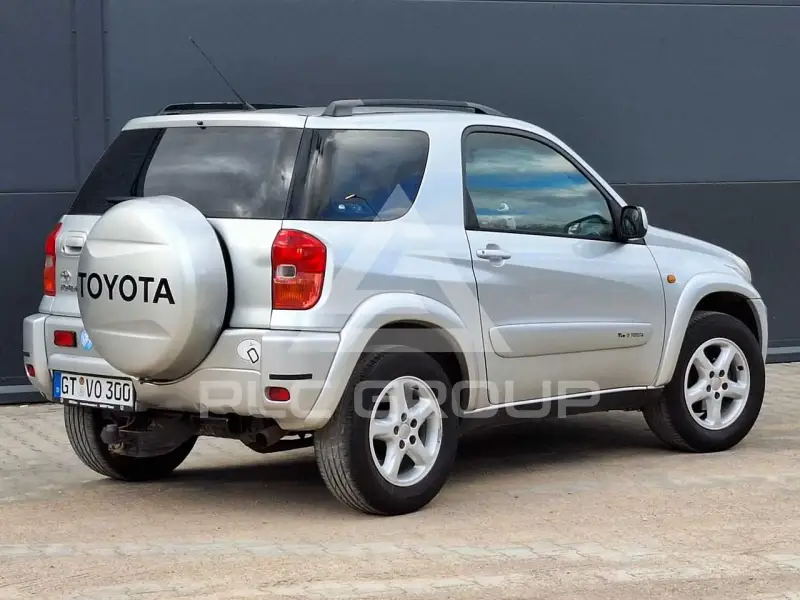 2003 Toyota RAV4
