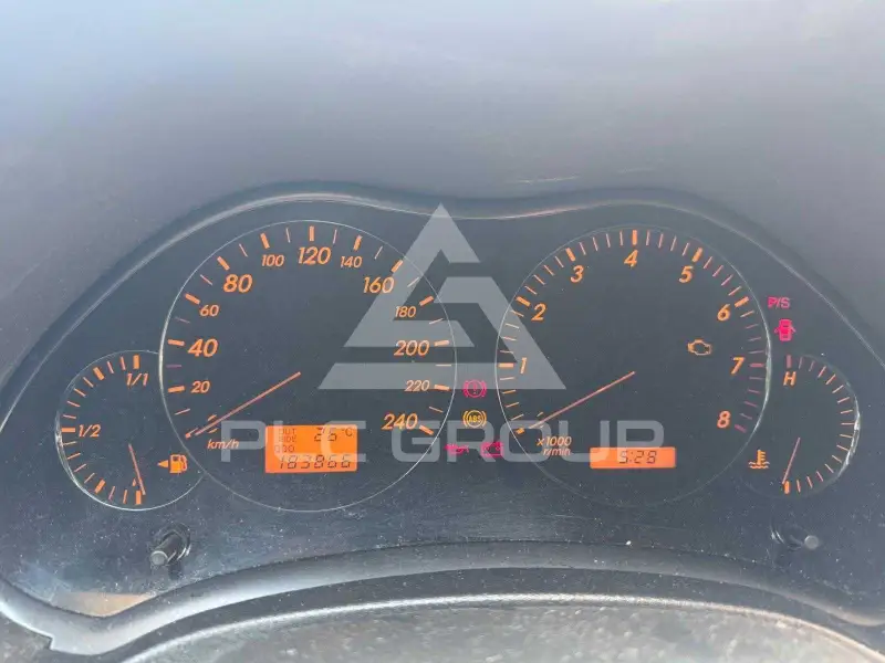 2003 Toyota Avensis