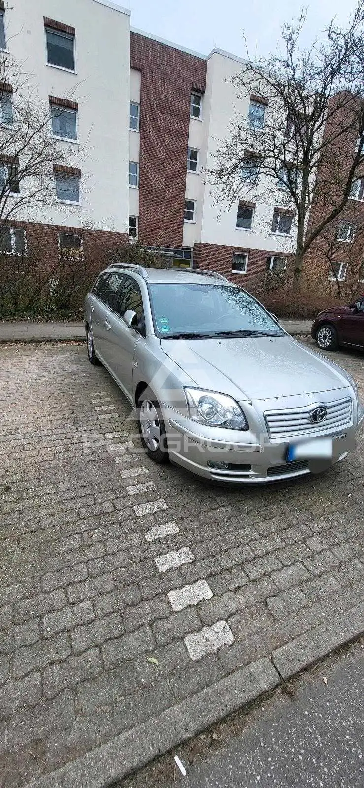 2003 Toyota Avensis