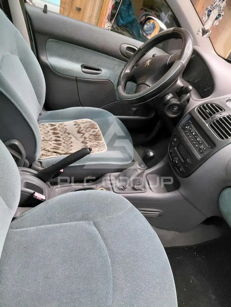 2003 Peugeot 206