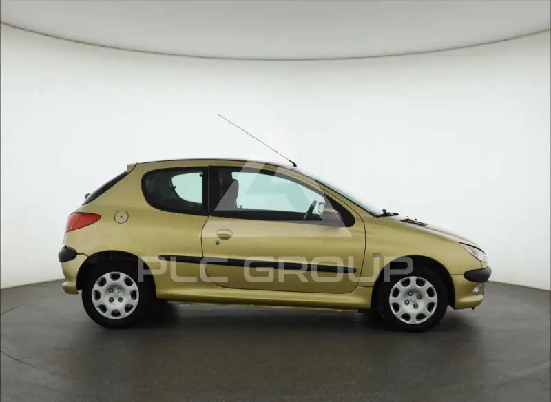 2003 Peugeot 206