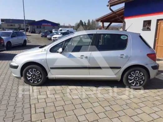 2003 Peugeot 307
