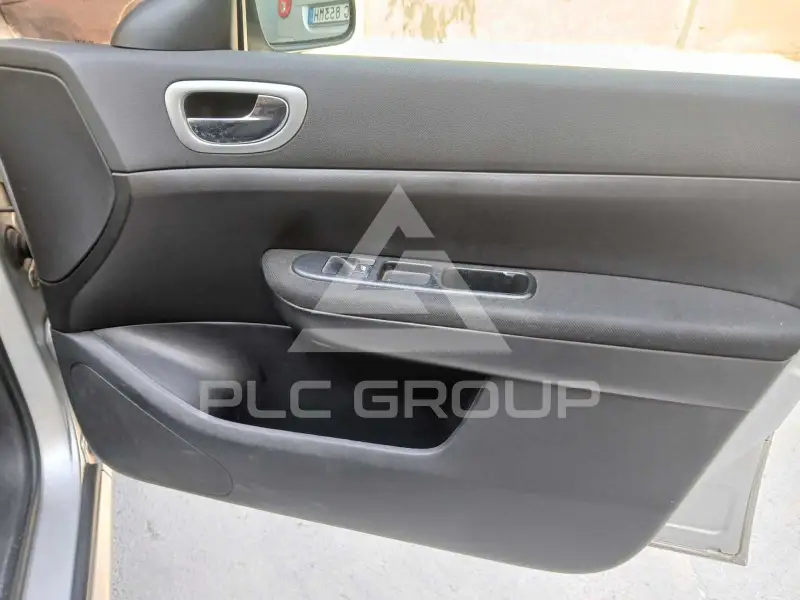 2003 Peugeot 307