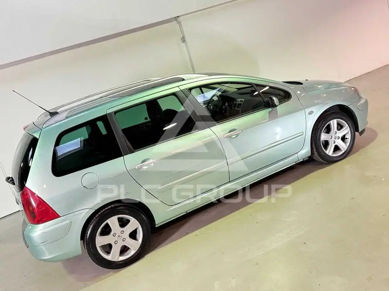 2003 Peugeot 307