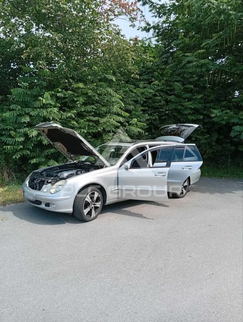 2003 Mercedes Benz E-Class