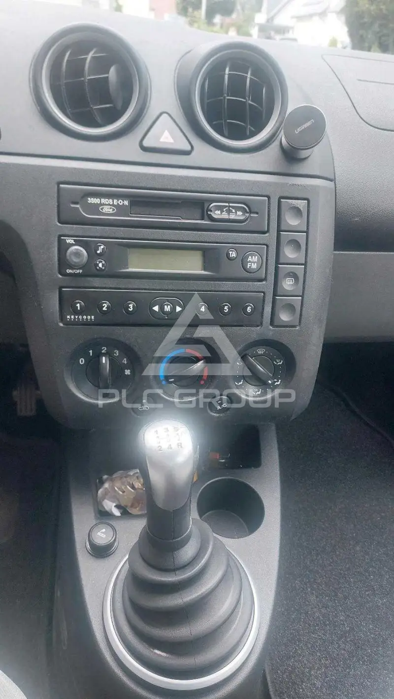 2003 Ford FIESTA