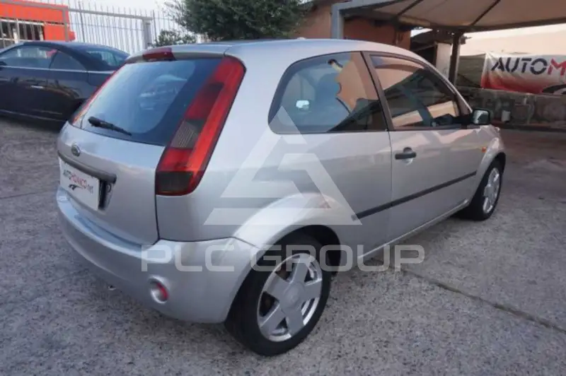 2003 Ford FIESTA