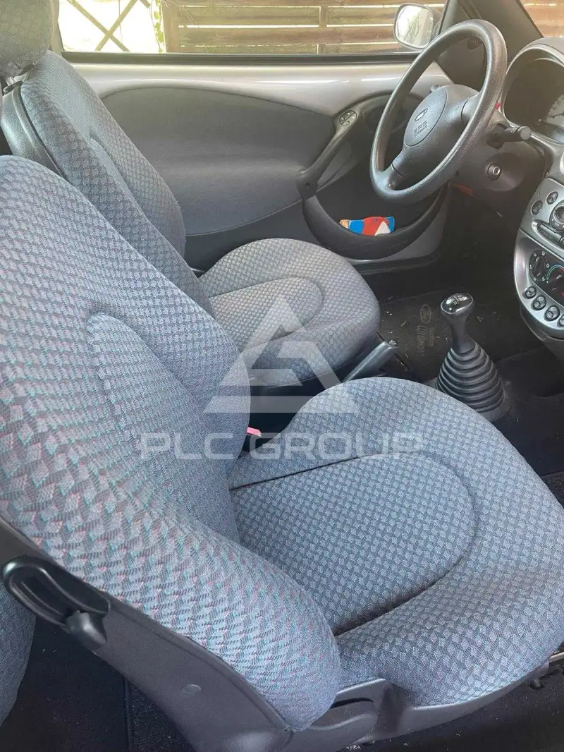2003 Ford KA