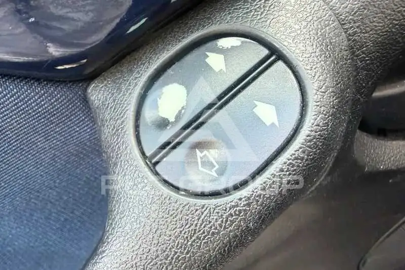 2003 Ford KA