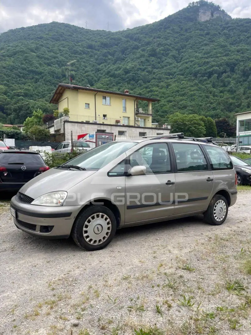 2003 Ford GALAXY