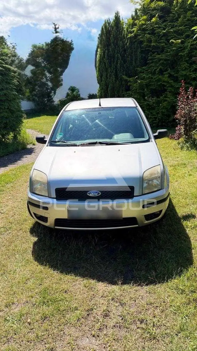 2003 Ford FUSION