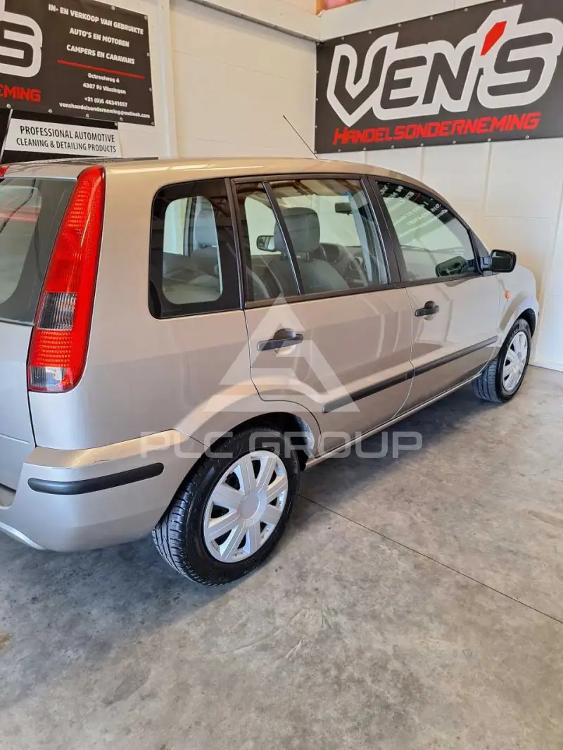 2003 Ford FUSION