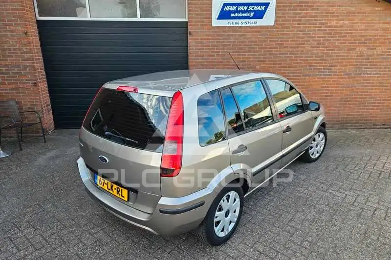 2003 Ford FUSION
