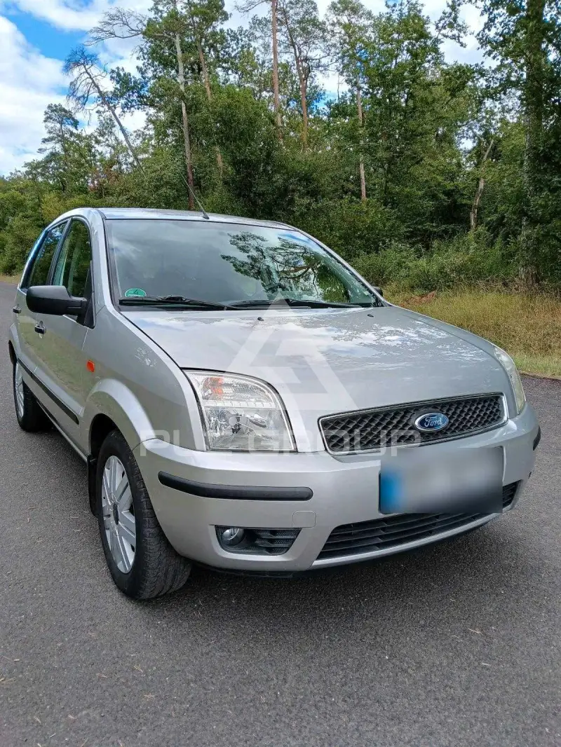 2003 Ford FUSION