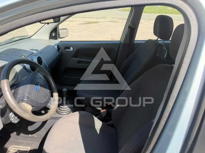 2003 Ford FUSION