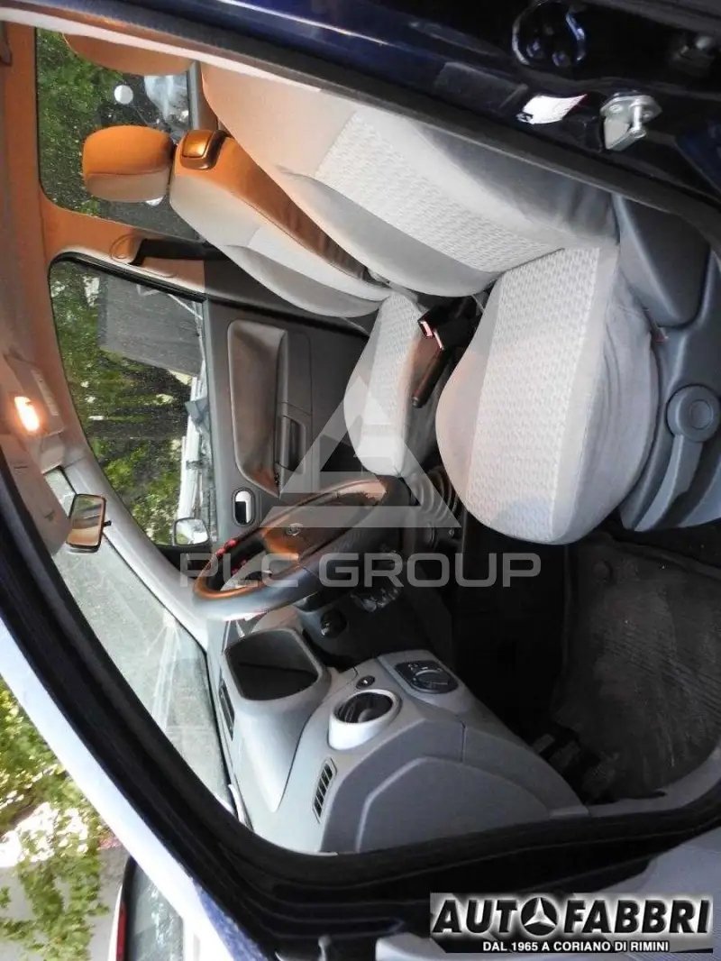 2003 Ford FUSION