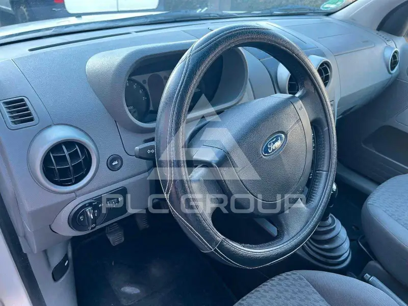2003 Ford FUSION