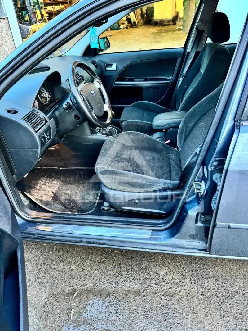 2003 Ford Mondeo