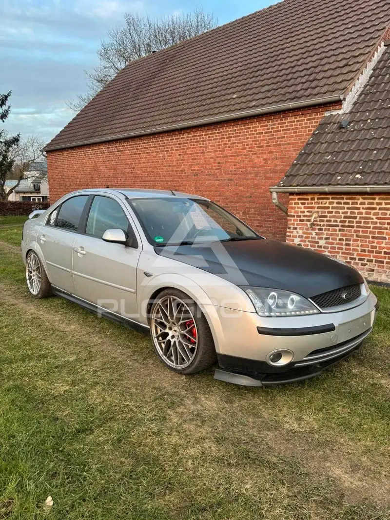 2003 Ford Mondeo