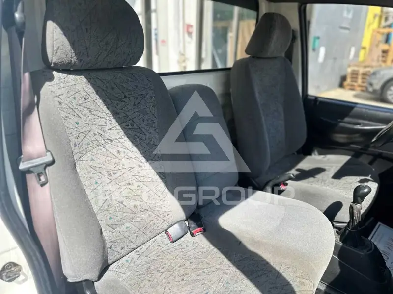 2003 Hyundai H-1