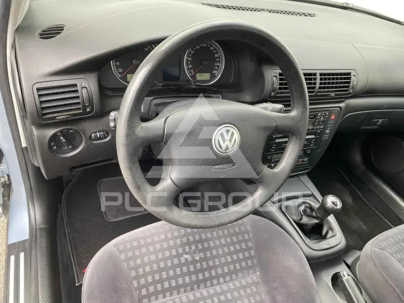2003 Volkswagen Passat