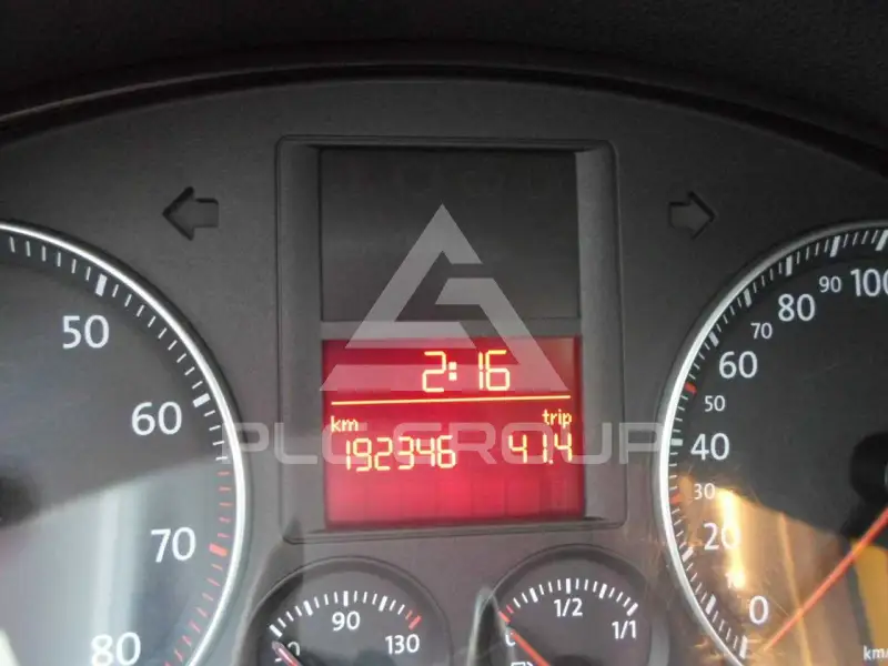 2003 Volkswagen GOLF