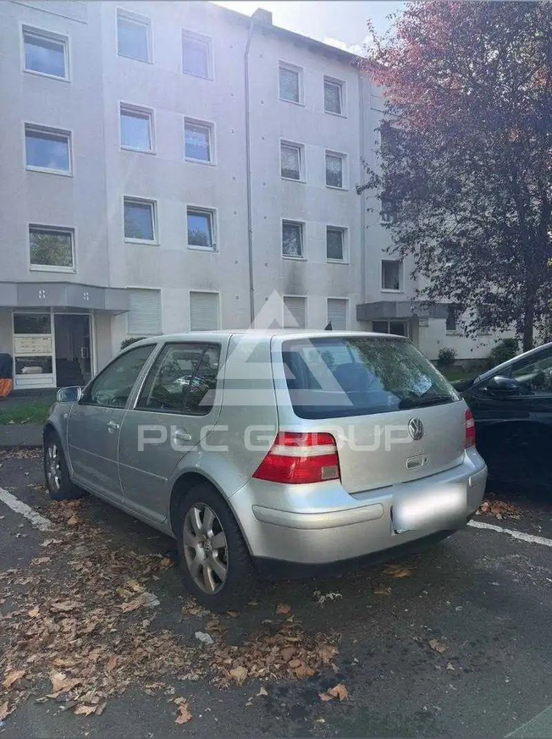 2003 Volkswagen GOLF