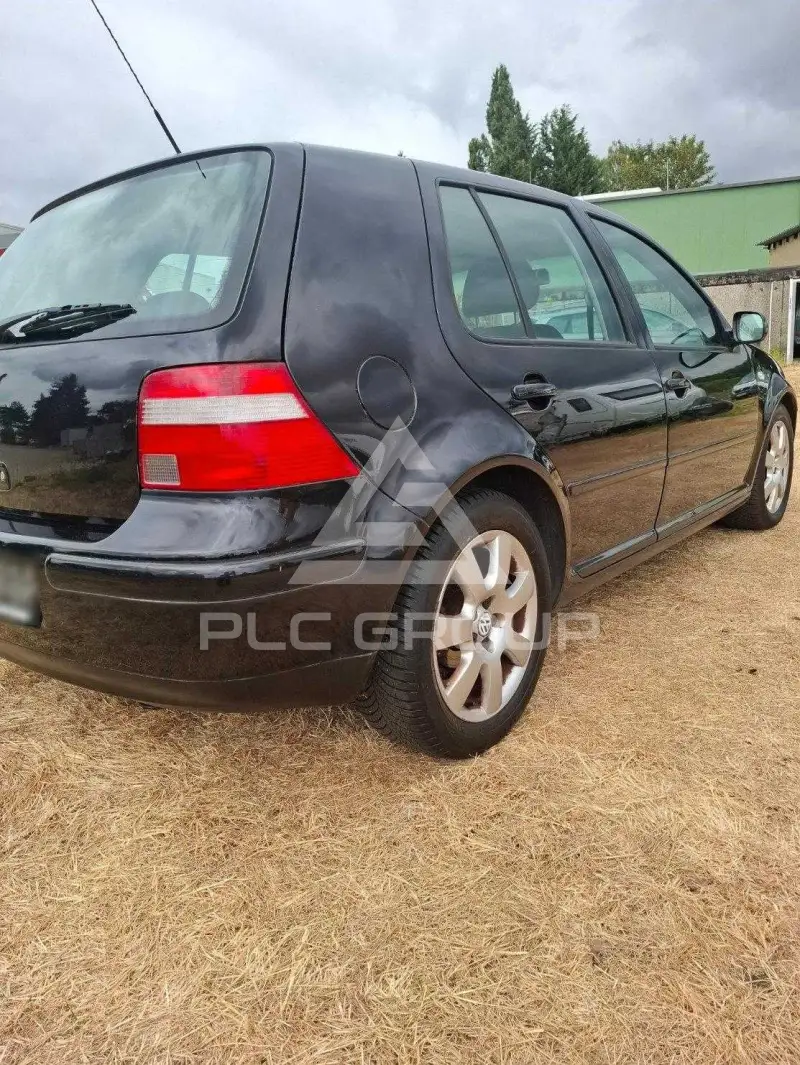 2003 Volkswagen GOLF