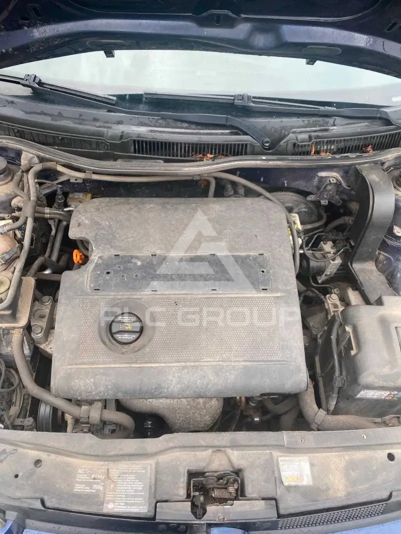 2003 Volkswagen GOLF