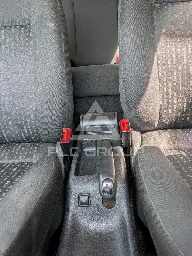 2003 Volkswagen GOLF