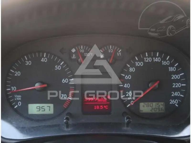 2003 Volkswagen GOLF
