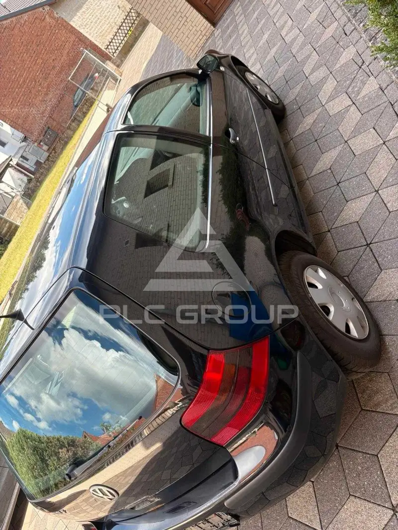 2003 Volkswagen GOLF