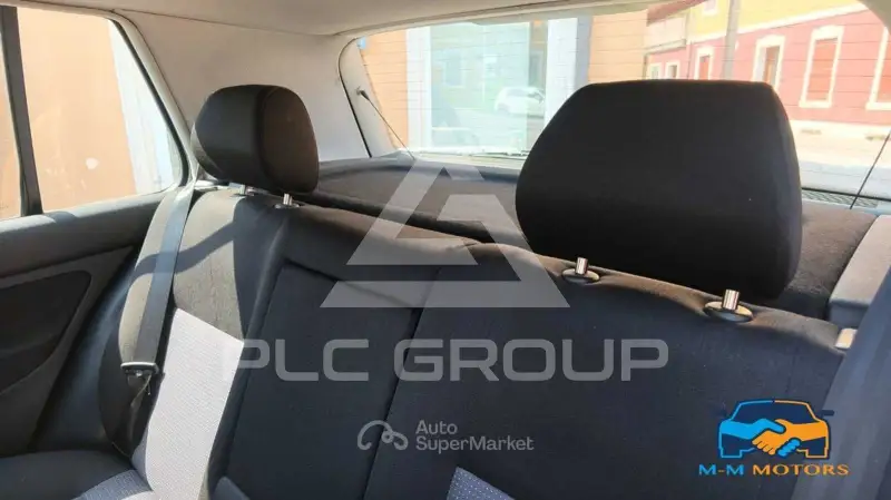 2003 Volkswagen GOLF