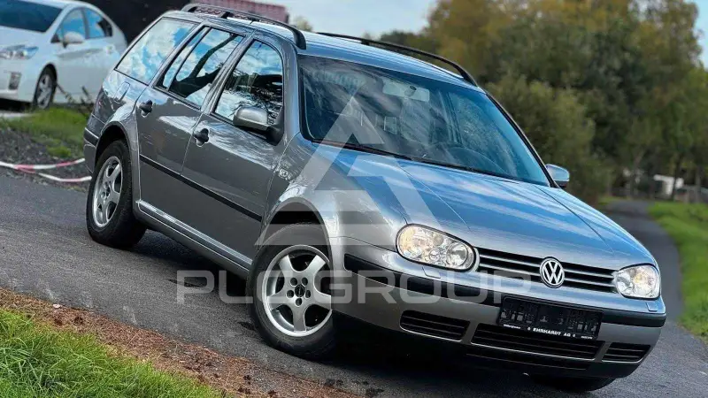 2003 Volkswagen GOLF
