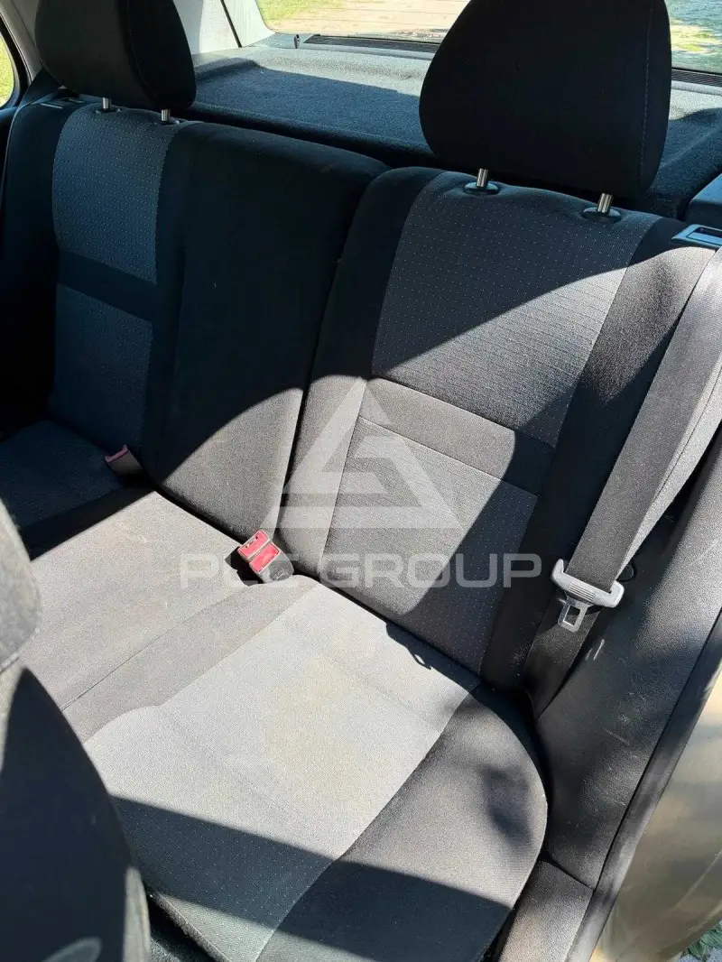 2003 Volkswagen GOLF