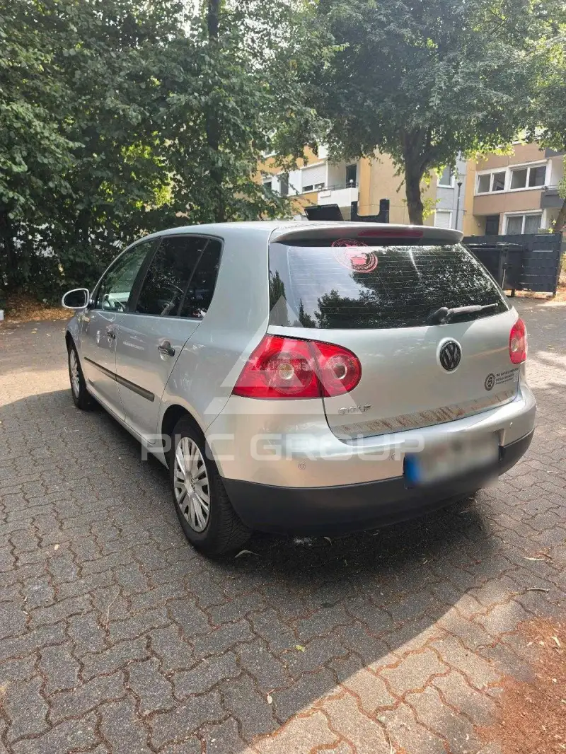2003 Volkswagen GOLF