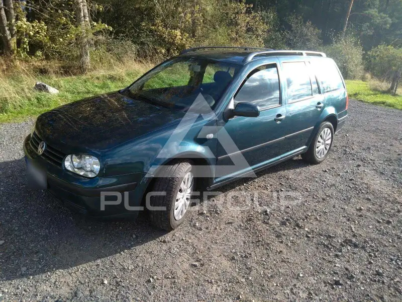 2003 Volkswagen GOLF
