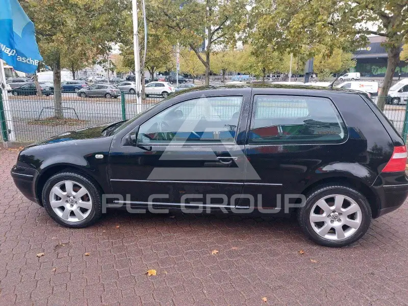 2003 Volkswagen GOLF